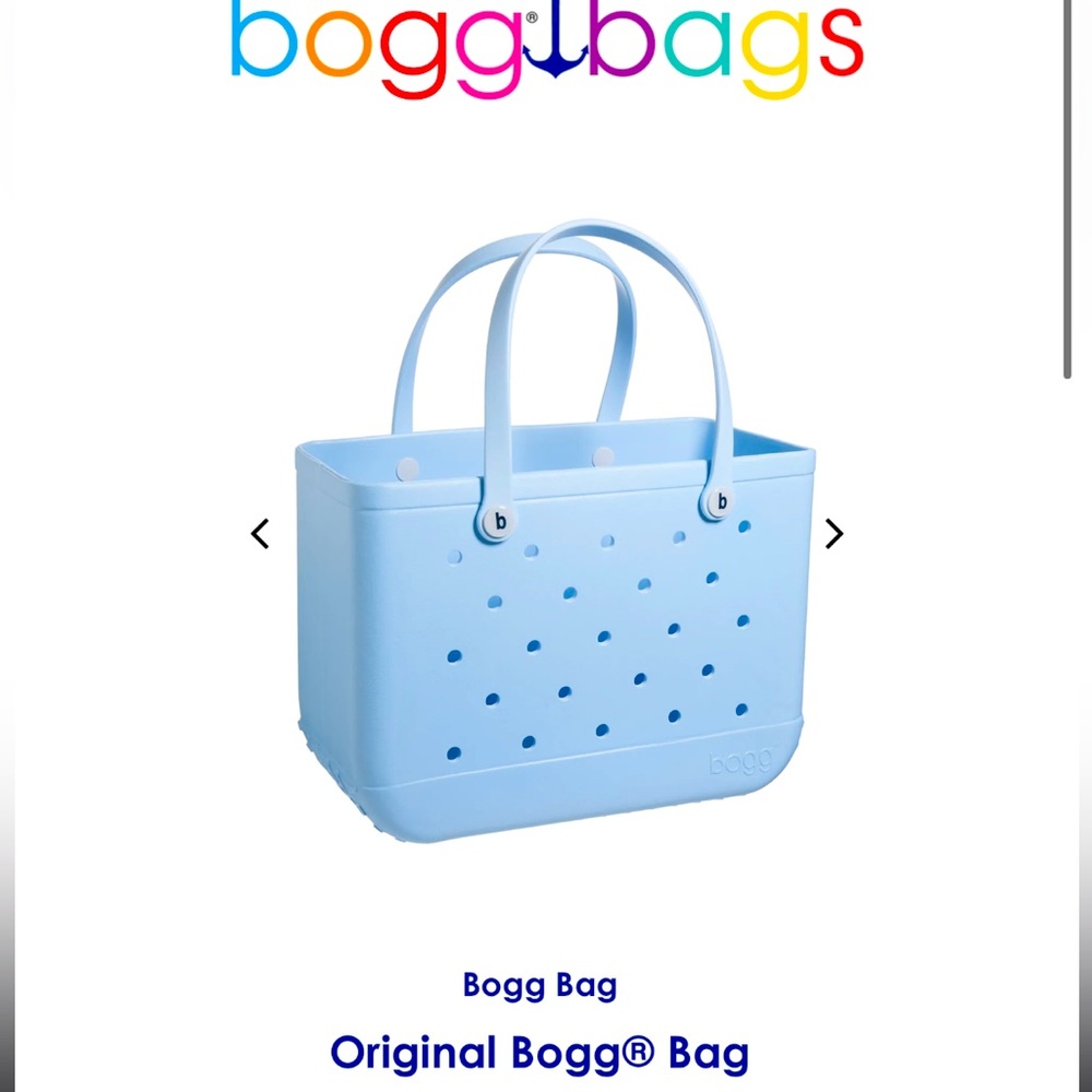 Original Bogg Bag in “Carolina on my Mind”. Perfect Condition.